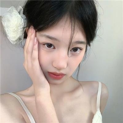 暗夜女巫
